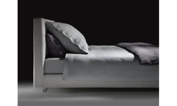 Кровать Flexform Magnum