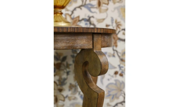 Подставка Uttermost Reka