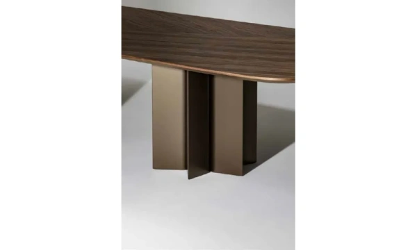 Стол обеденный Bonaldo Geometric Table