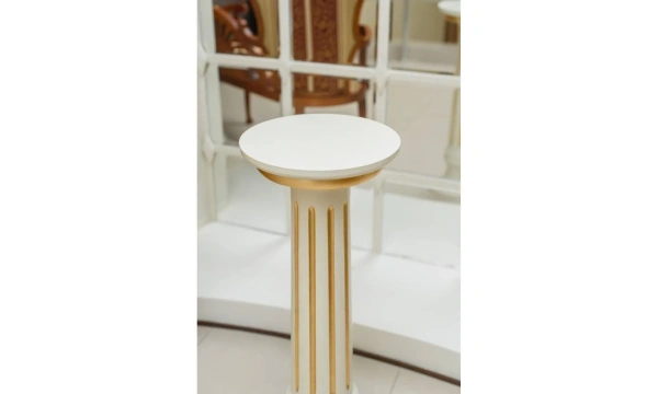 Колонна h.82 avorio + foglia oro DA7