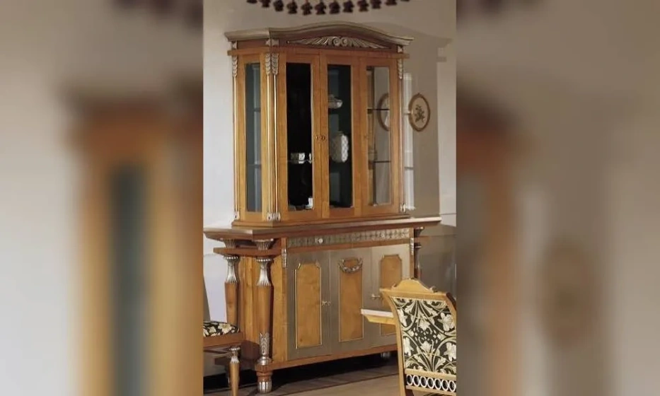 Витрина Asnaghi Interiors 201802 - фото 1